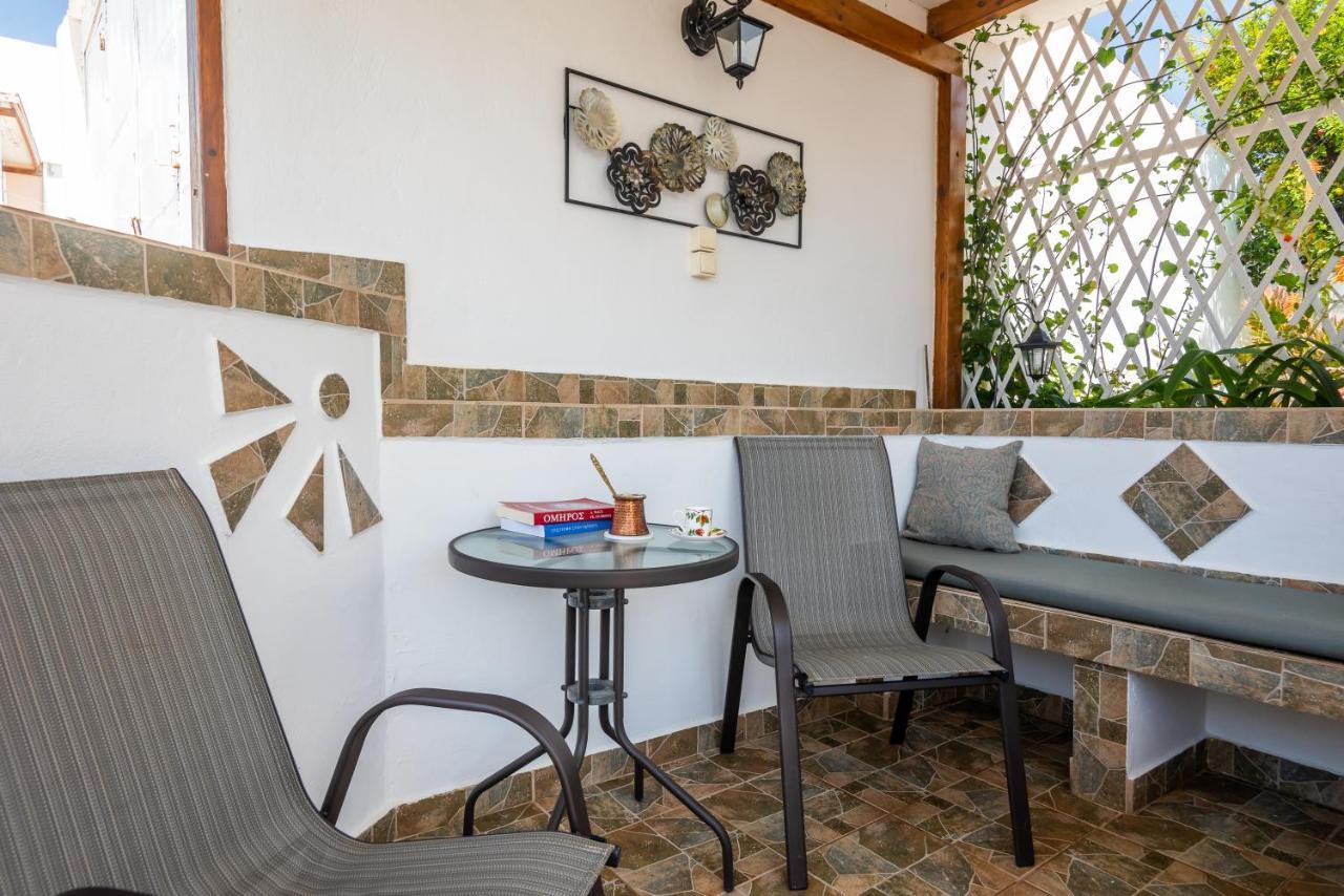 Nostos House Villa Triovasálos Buitenkant foto